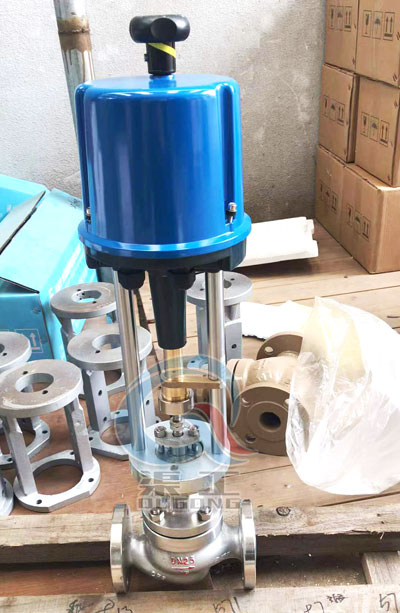 ZRHP電動(dòng)單座調節閥配psl實(shí)物圖